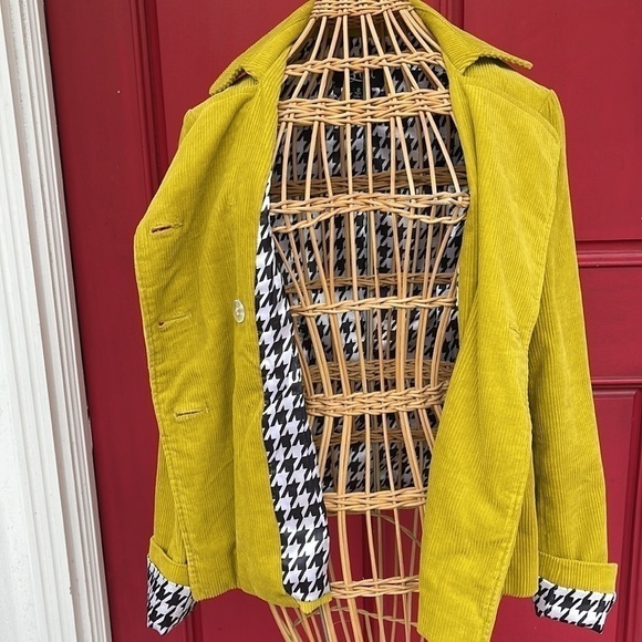 Luii 🔥Sale🔥corduroy jacket. - Picture 6 of 7